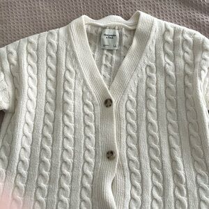Like New Abercrombie Sweater